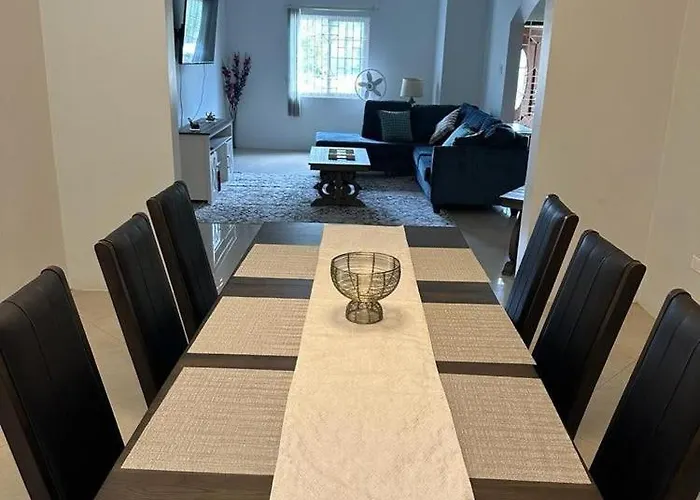 Serene Luxe 3br Family Friendly Mobay * Montego Bay